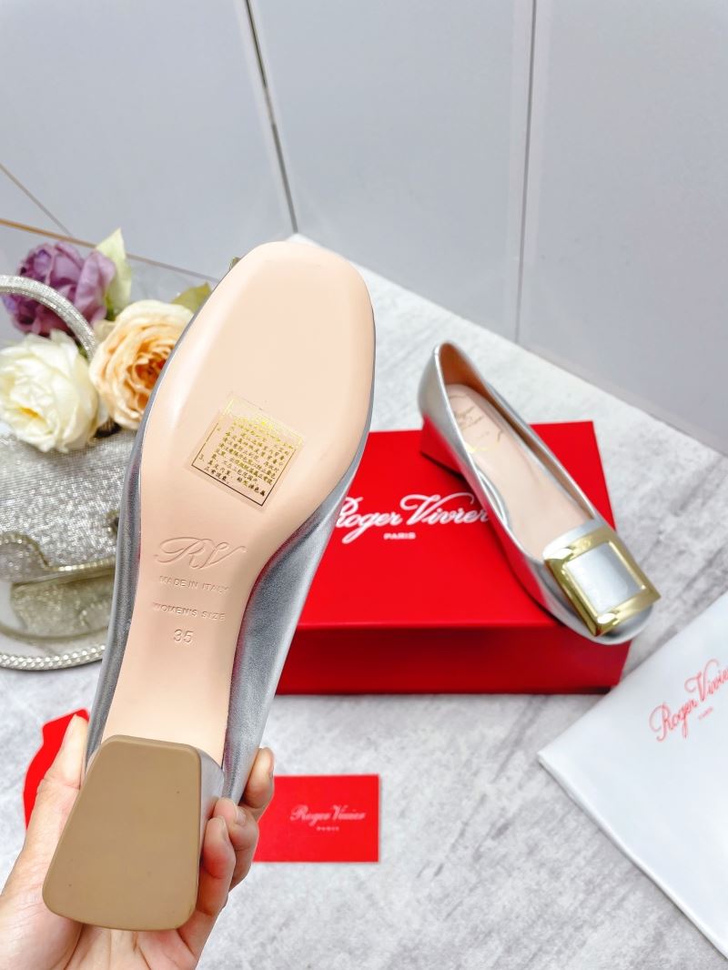 Roger Vivier flat shoes